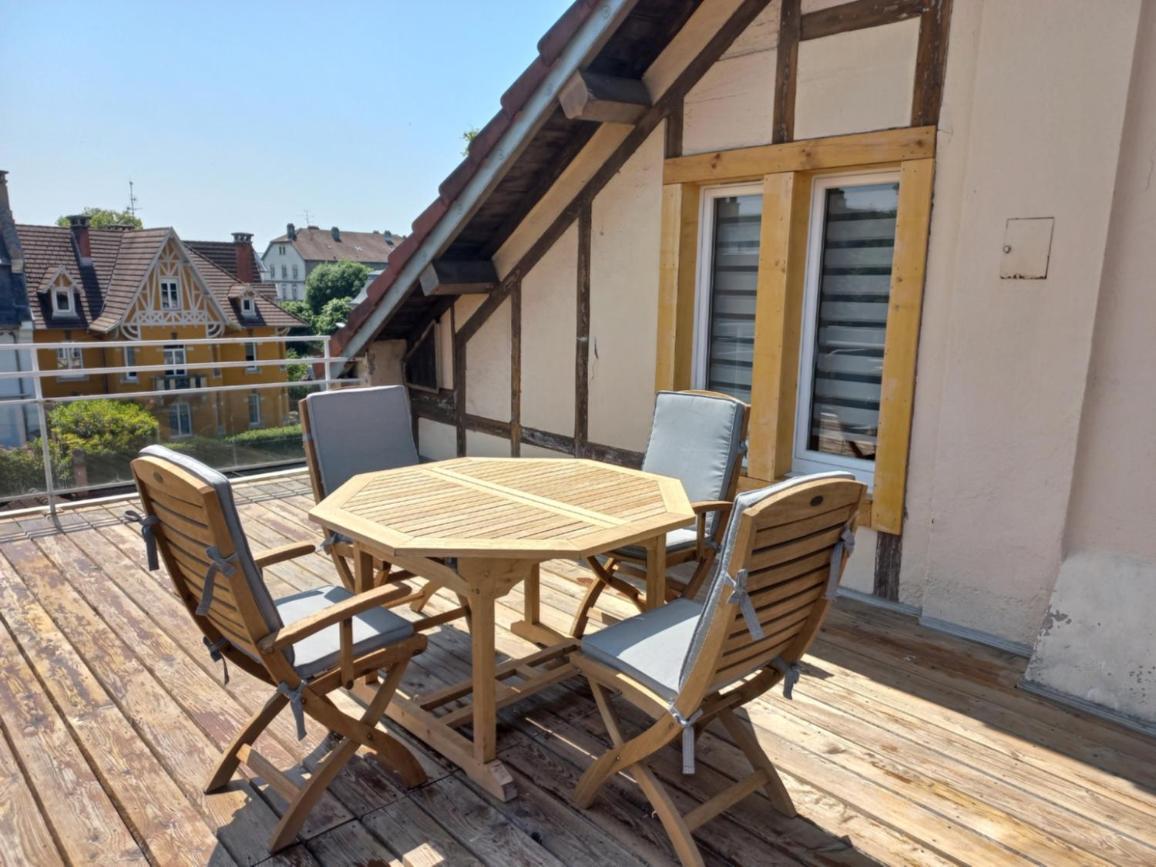 Appartement-Terrasse Parking Prive Meuble De Tourisme 4 Etoiles Belfort Luaran gambar